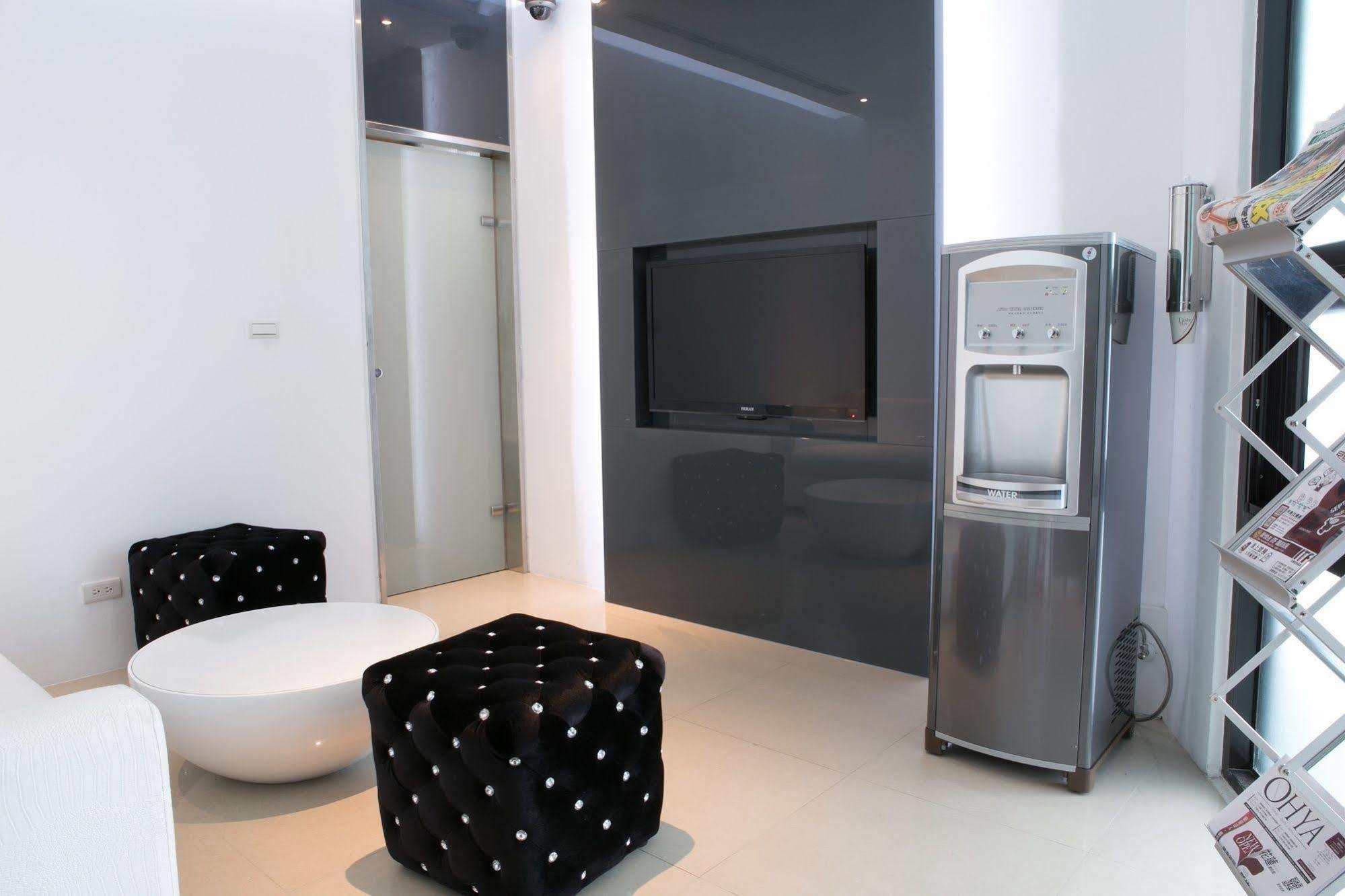 All-Ur Boutique Motel - Hualian Branch Ji'an Buitenkant foto