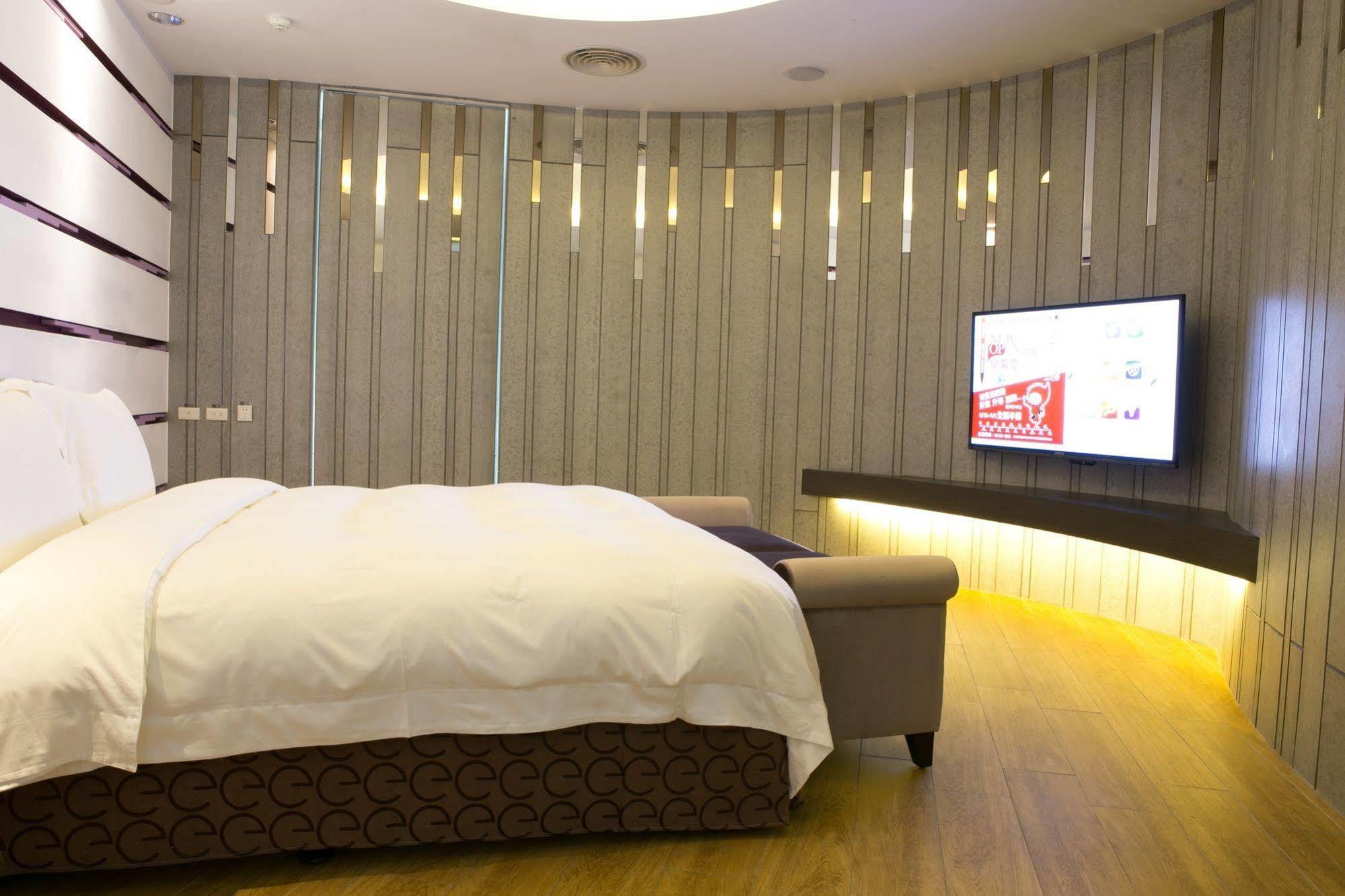 All-Ur Boutique Motel - Hualian Branch Ji'an Buitenkant foto
